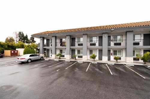 Fontaine Inn image 13